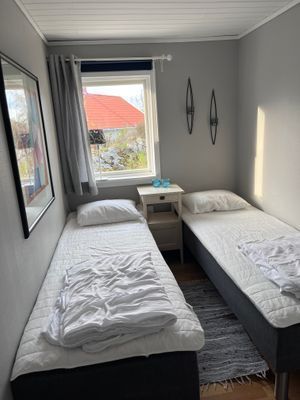 Charmig stuga på Östersidan, Fiskebäckskil - Bild 9