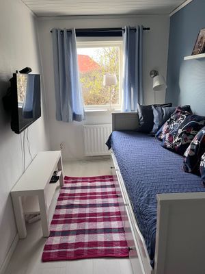 Charmig stuga på Östersidan, Fiskebäckskil - Bild 8