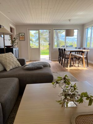 Underbar kustidyll vid havet med unik trädgård - Bild 13