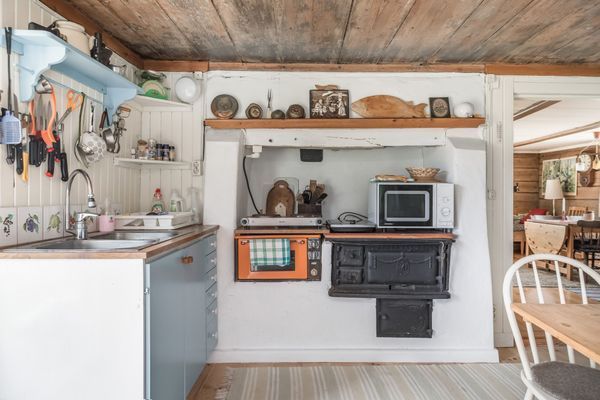 Mysig stuga med närhet till sjö | SE05017 - Bild 15