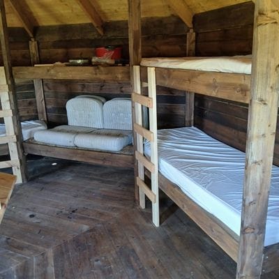 8 kantig kåta med terass - Bild 11