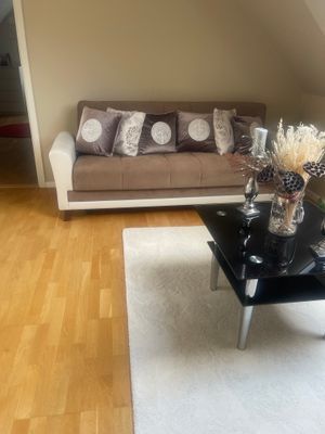 Andra plan i huset hyrs ut - Bild 9