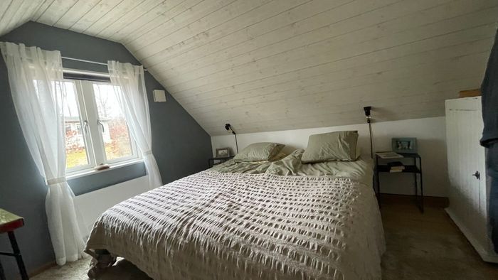 Charmigt hus med sjötomt i naturskön omgivning - Bild 16