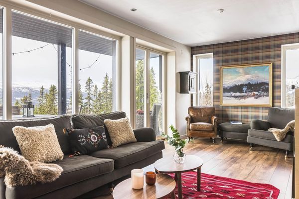 Bild 3 på Utsikt, 90m2, 3 sovrum, bastu, eldstad, ski-in/out