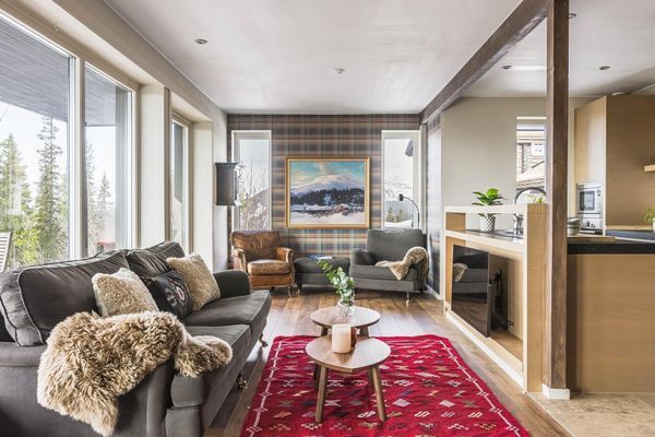 Utsikt, 90m2, 3 sovrum, bastu, eldstad, ski-in/out