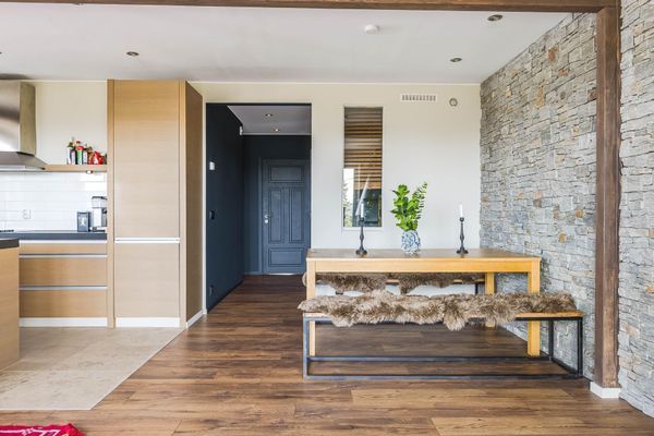 Utsikt, 90m2, 3 sovrum, bastu, eldstad, ski-in/out - Bild 7