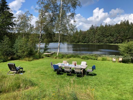 Charmigt hus med sjötomt i naturskön omgivning - Bild 7