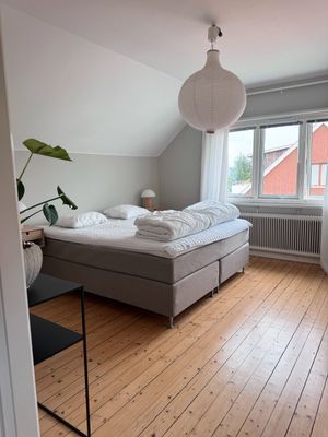 Bild 4 på Villa i centrala Visby med trädgård & stor altan