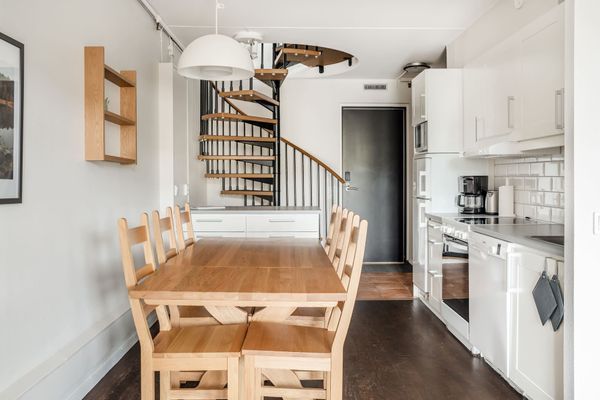 Etagelägenhet med balkong mot backarna/fjället - Bild 9