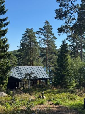 Vacker stuga med magisk utsikt, spabad och bastu - Bild 7