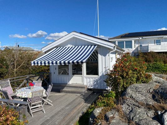 Lugnt belägen stuga i hjärtat av Lappesand, Hönö - Bild 12