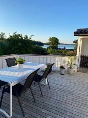 Bild 3 på Stuga med sjöutsikt över vackra sjön Säven
