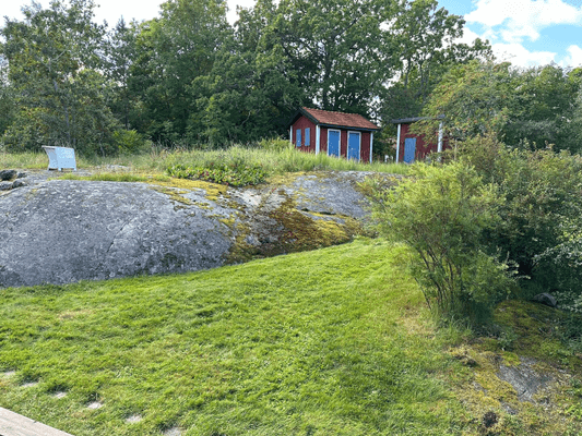Bild 4 på Stuga i Grisslehamn