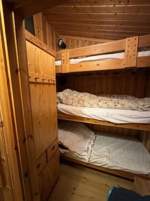 Sovrum 3, med tre våningssängar