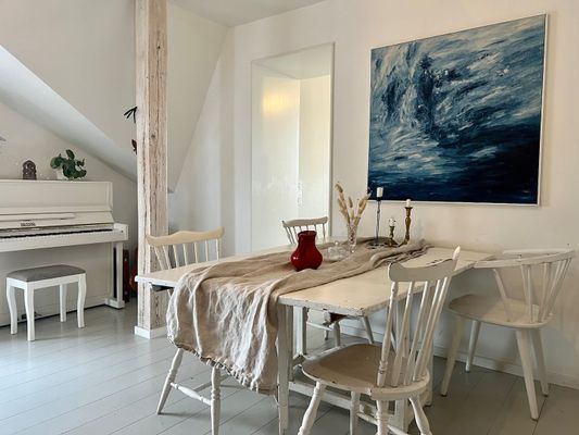Hyr denna stuga i Vaxholm på 84 m². 4-5 sängplatser. Från 16 000 kr per vecka. Se bilder och tillgänglighet här.