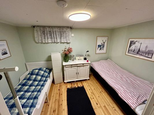 Rum i källaren (v.21 kommer det en 140 säng där istället för en av 90 sängarna)