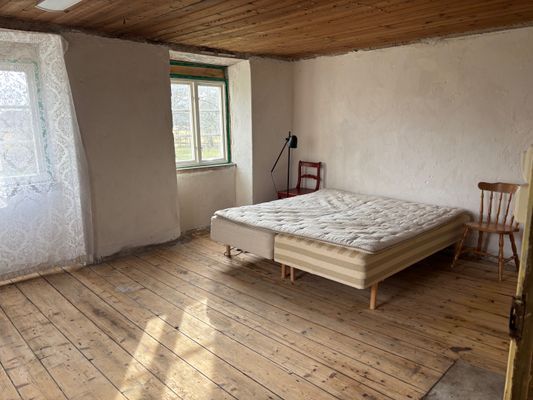 Lantlig kalkstensgård nära både Tofta och Visby - Bild 14