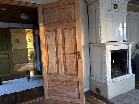 Lantlig kalkstensgård nära både Tofta och Visby - Bild 6