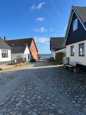 Smakfullt 1870-talshus i gamla delen av Skillinge - Bild 47