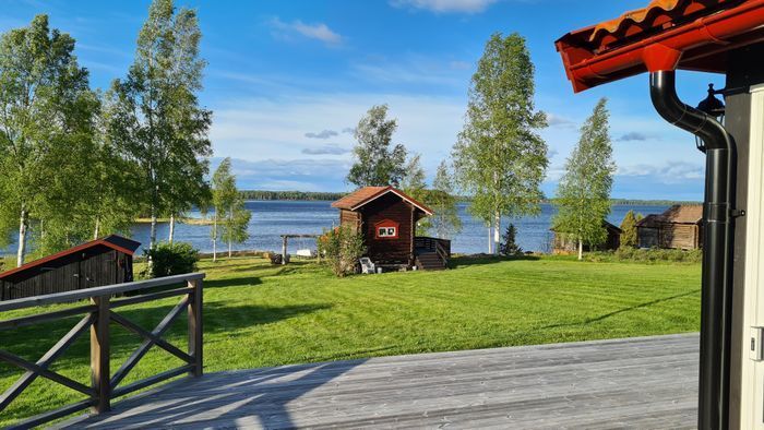 Charmig stuga vid vattnet i Gesunda - Bild 10