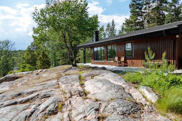 Hus vid havet i toppskick - havsutsikt