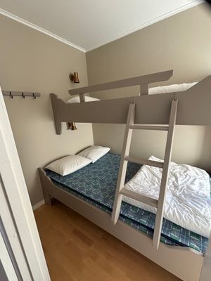 Sovrum för 2 (3) personer