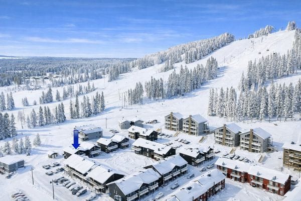 Hyr denna stuga i Kläppen på 68 m². 6-8 sängplatser. Pris ej tillgängligt. Se bilder och tillgänglighet här.