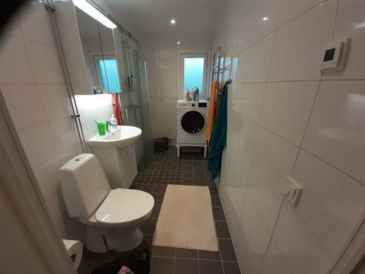 Bild 3 på Fin 1a med stora uteplatsen
