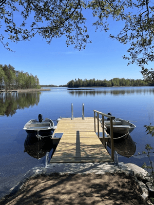 Stuga med bastu/grillplats/Weekend