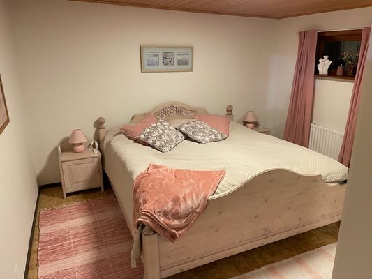 Bild 3 på Nyrenoverad stuga i naturskönt läge.