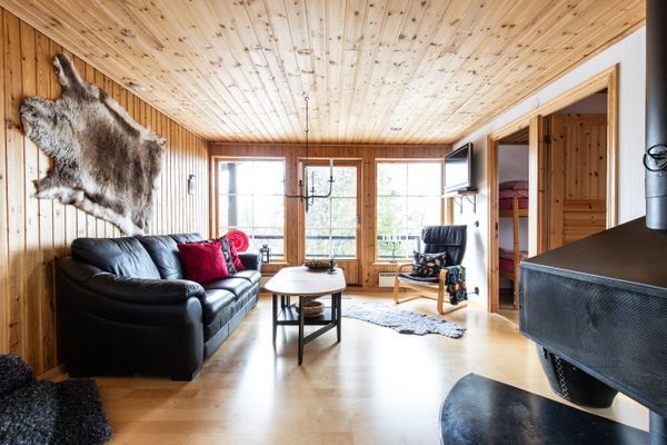 Mysig stuga med bra läge i Lofsdalen