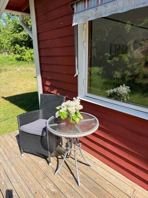 Sjötomt Ringsö med egen brygga - Bild 9