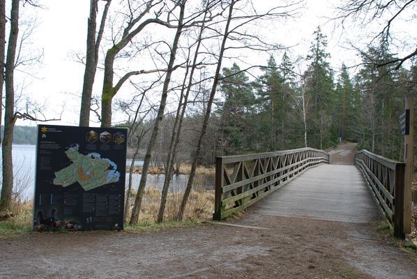 Mysig sjönära stuga intill naturreservat - Bild 36