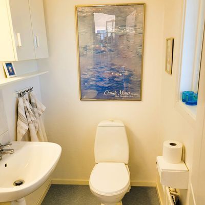 Fint hus nära havet i sommaridyll på Tjörn - Bild 13