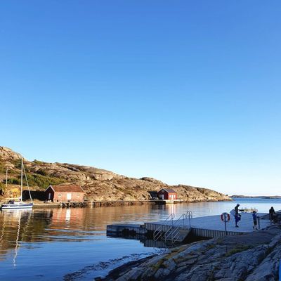 Fint hus nära havet i sommaridyll på Tjörn - Bild 32