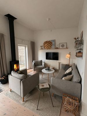 Rymligt parhus i avkopplande närområde