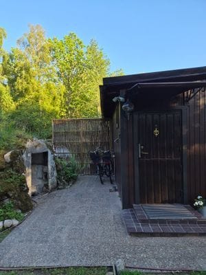 Sjönära avkoppling intill skogsbrynet - Bild 19
