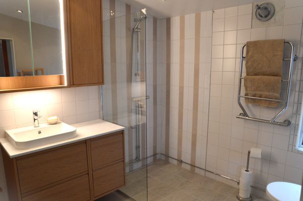 Våmfjärden Värmdö. Sjötomt, brygga, avskilt läge - Bild 6