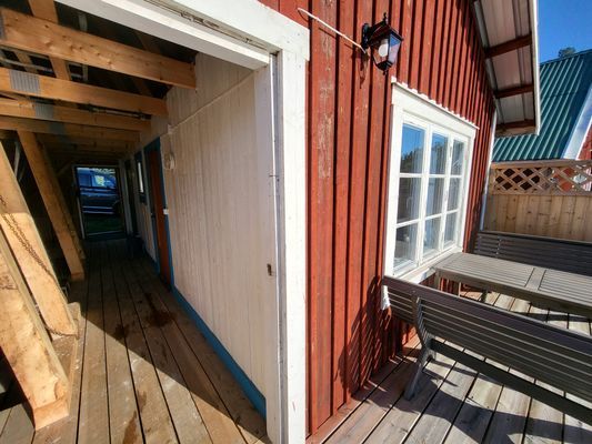 Sjöbod mitt i höga kustens äventyr - Bild 9