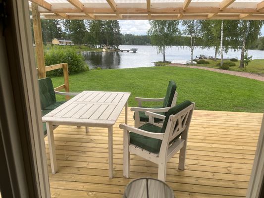 Stuga med sjötomt nära Hultsfred |SE05088