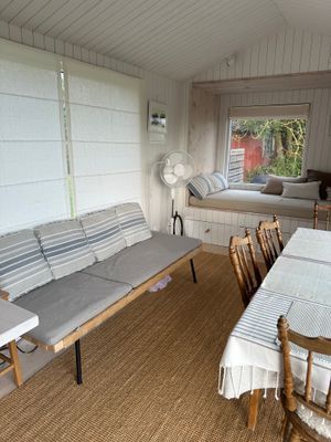 Bild 4 på 2 Mysiga Småstugor med Havsutsikt och Stor Tomt