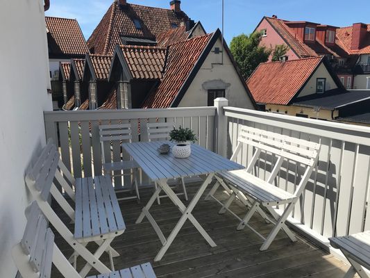 Bild 3 på Visby innanför murarna med Terass och innergård