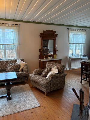 Ostörd idyll på gammal mindre gård - Bild 15