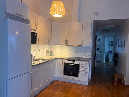 Mysig stuga i lugnare område, närhet till backar - Bild 16