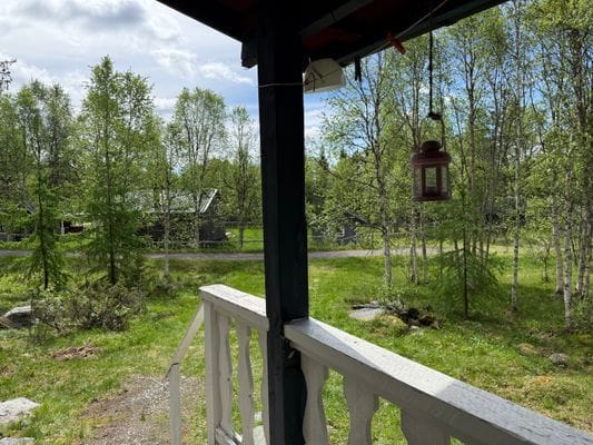 Hyr denna stuga i Grövelsjön på 28 m². 2 sängplatser. 3 500 - 4 500 kr per vecka. Se bilder och tillgänglighet här.