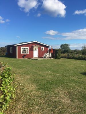 Hyr denna stuga i Borgholm på 30 m². 4 sängplatser. 3 000 - 6 500 kr per vecka. Se bilder och tillgänglighet här.