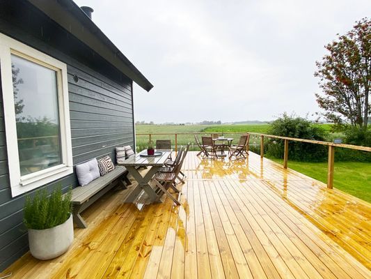 Hyr denna stuga i  på 140 m². 8 sängplatser. Från 15 314 kr per vecka. Se bilder och tillgänglighet här.