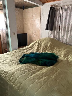 Hyr denna stuga i Henån på 25 m². 2 sängplatser. Pris ej tillgängligt. Se bilder och tillgänglighet här.