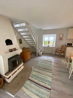 Cykelavstånd till allt - bo i hjärtat av Burgsvik - Bild 7