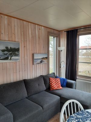 Gäststuga med altan